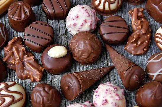 Fine chocolate display